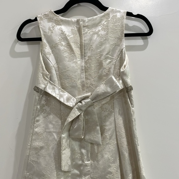 Jessica McClintock Girls Size 14 Beaded Floral
Gown Dress Ivory Gold - Picture 8 of 16